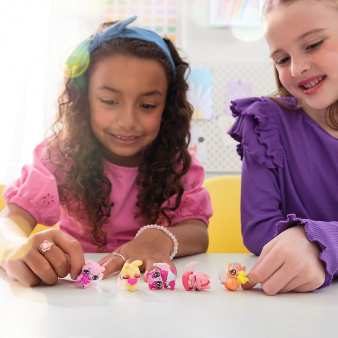 Hatchimals Alive люпящи се животинки във вода картон