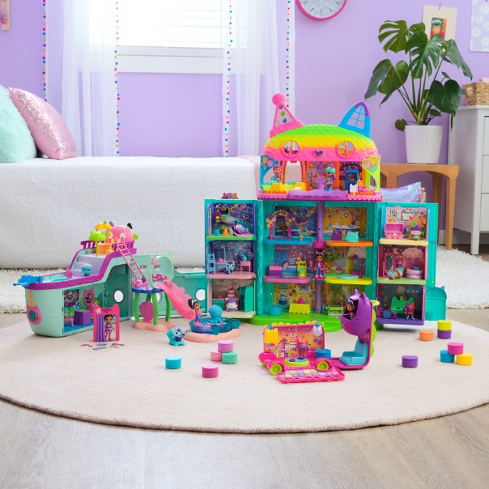 Голям празничен дом на Gabby's Dollhouse