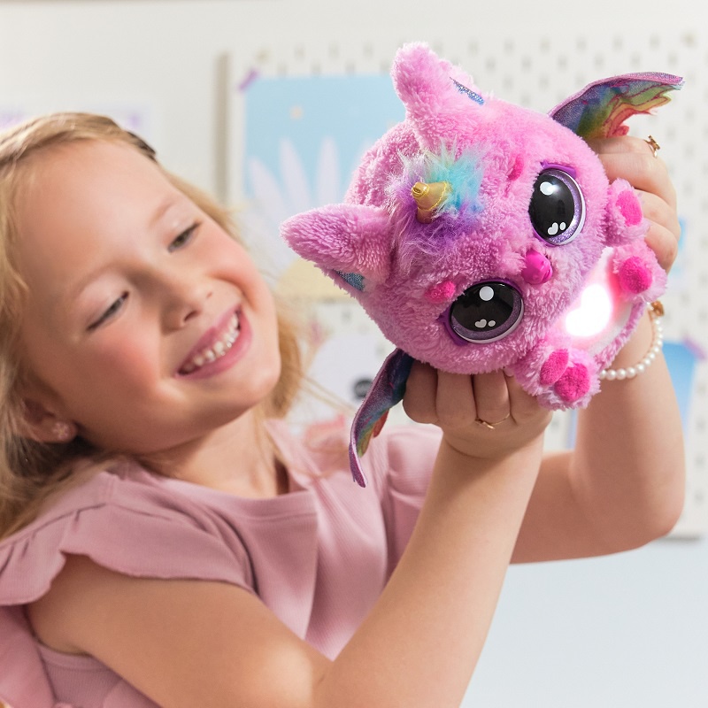 Hatchimals люпещо се интерактивно животинче еднорог