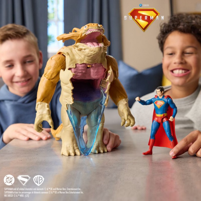 Superman film 2025 souboj monster 15 cm