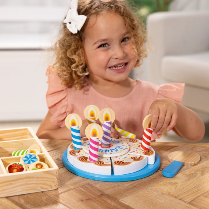 Melissa & Doug narozeninový dort set