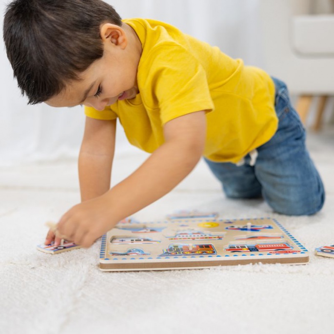Melissa & Doug dřevěné puzzle se zvukovými efekty dopravní prostředky
