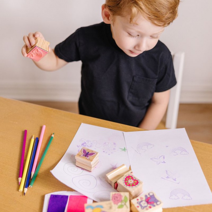 Melissa & Doug dřevěná razítka s omyvatelnými barvami veselí přátelé