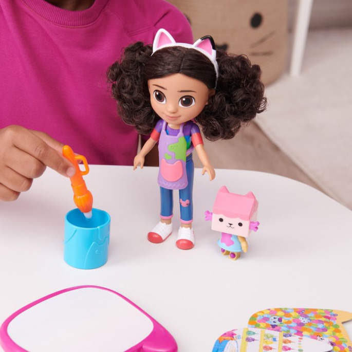 Gabby's Dollhouse делукс кукла с аксесоари за творчество
