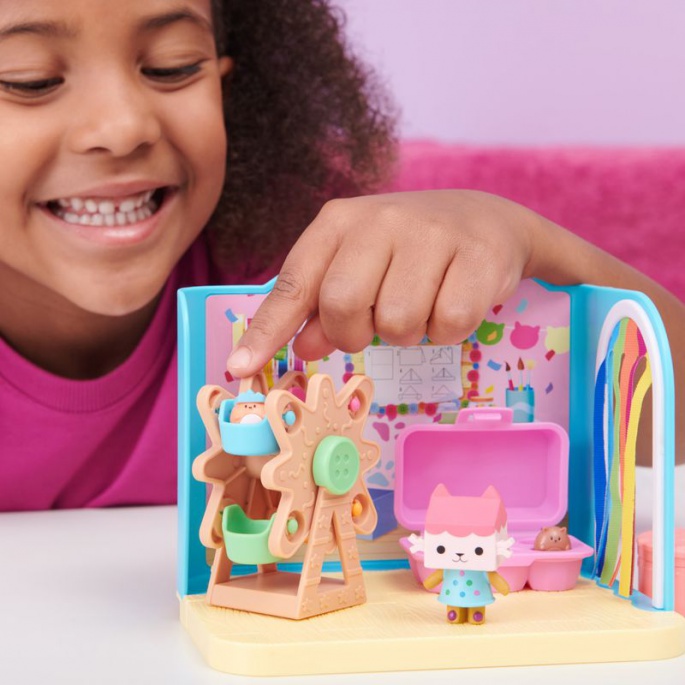Gabby's Dollhouse умело ателие
