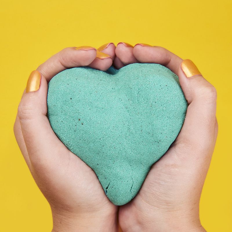 Kinetic Sand пакет с блестящозелен пясък 0,9 кг