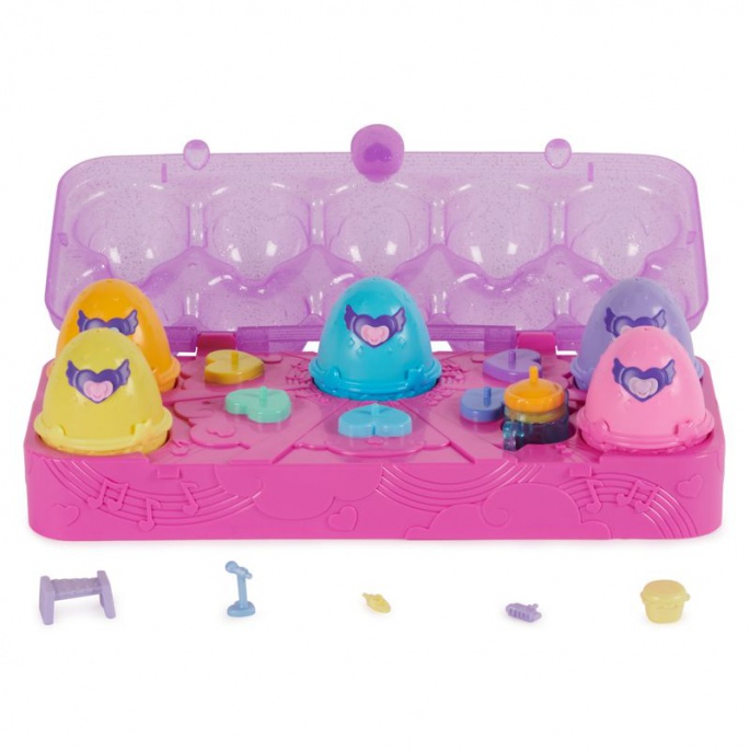 Hatchimals люпещи се животни във вода картон