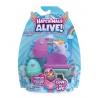 Hatchimals игрален комплект със столче за хранене на животни