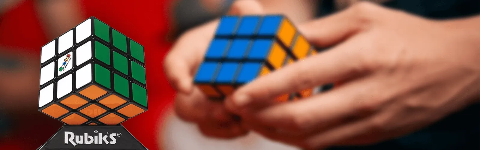 Legendární spojení Rubik's a Tetris v jedinečném logickém hlavolamu.